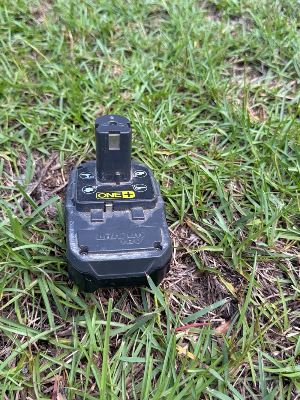 Ryobi P102 18V One+ Lithium Ion  Compact Battery